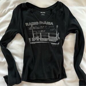 Hollister Black Graphic Long Sleeve Tee